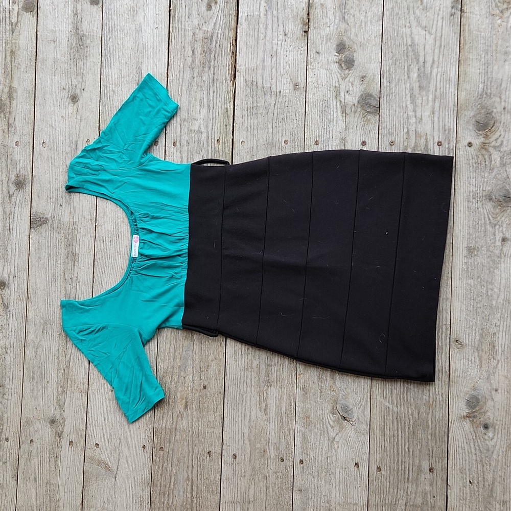 Green and Black  Bodycon Dress with Belt Loops - Small